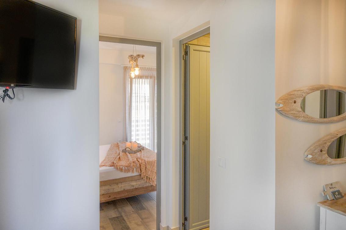 Meltemi Luxury Apartments Неа-Рода Экстерьер фото