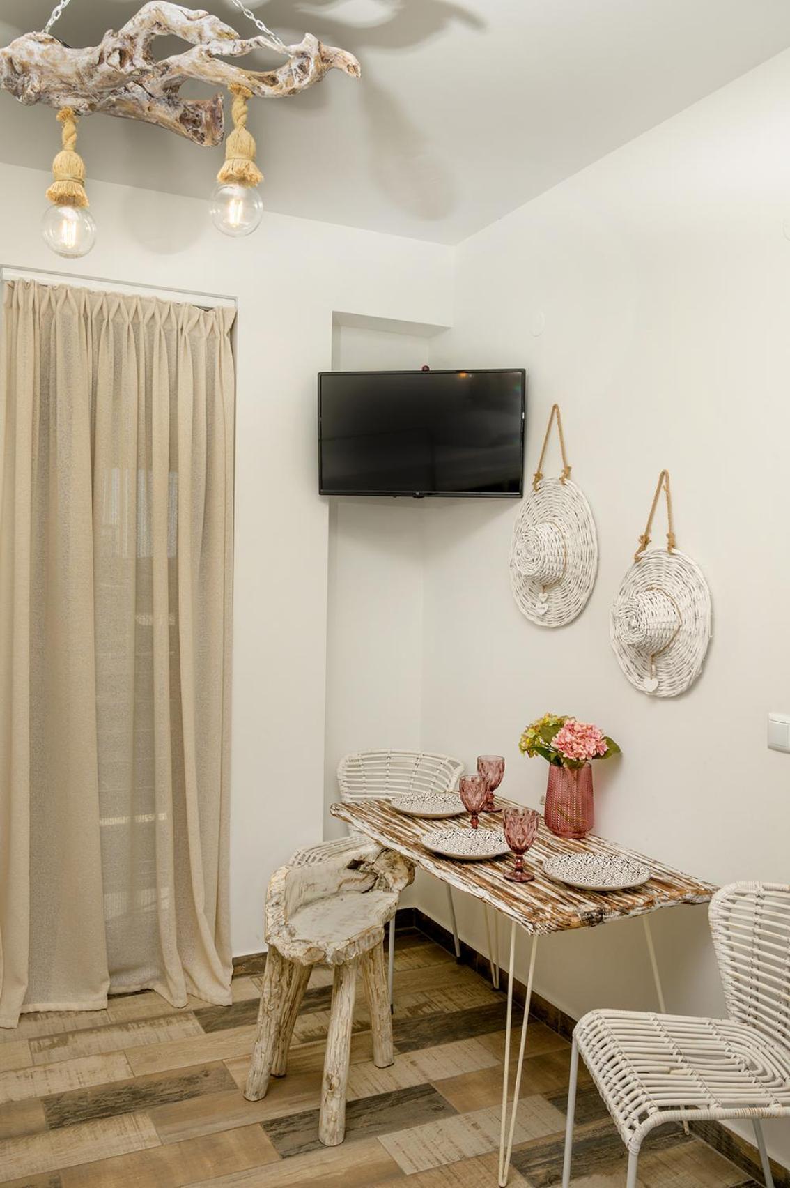 Meltemi Luxury Apartments Неа-Рода Экстерьер фото